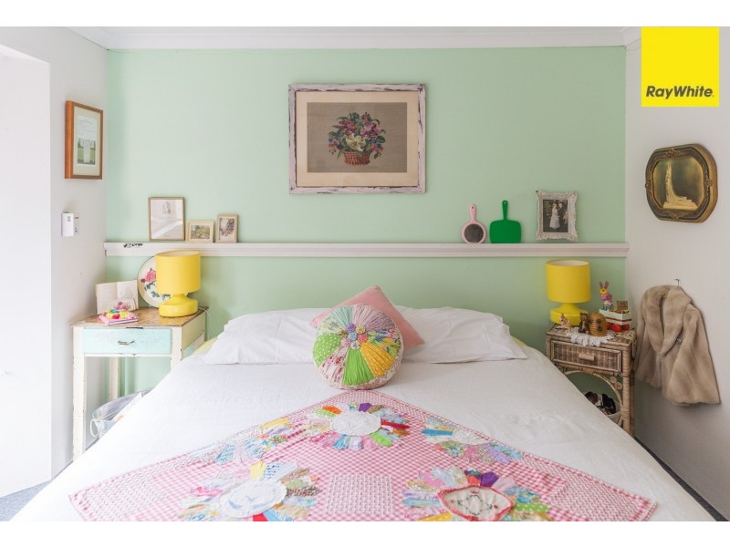 30 Abernethy Grove, Seville Grove WA 6112