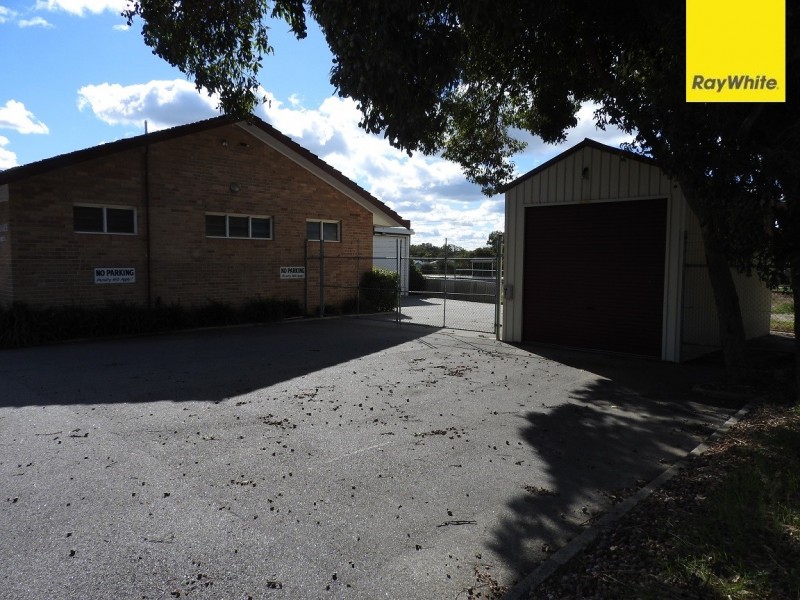 136 Wheatley Street, Gosnells WA 6110