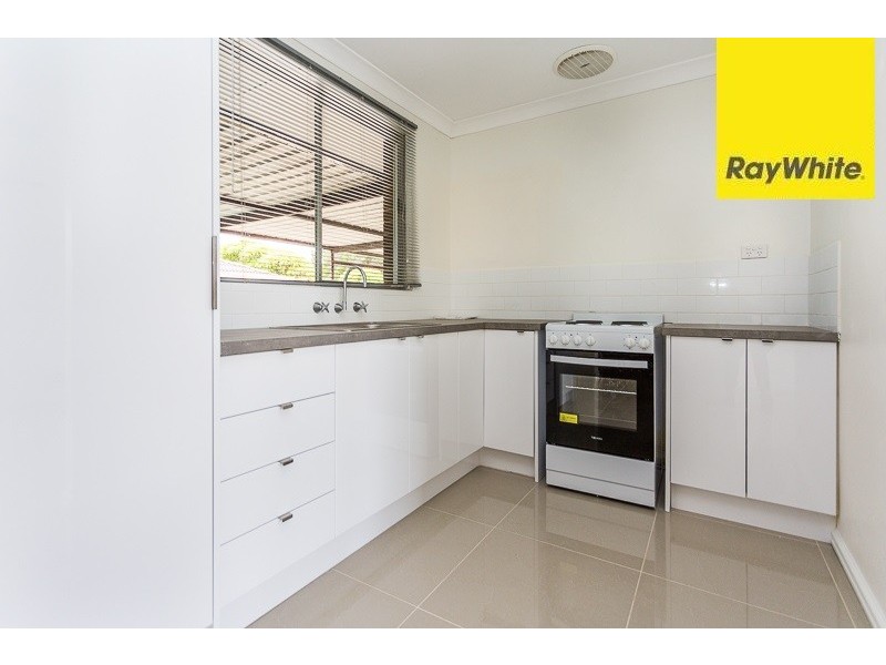 31 Girraween Street, Armadale WA 6112