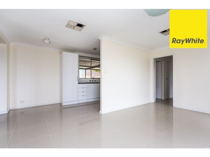 31 Girraween Street, Armadale WA 6112