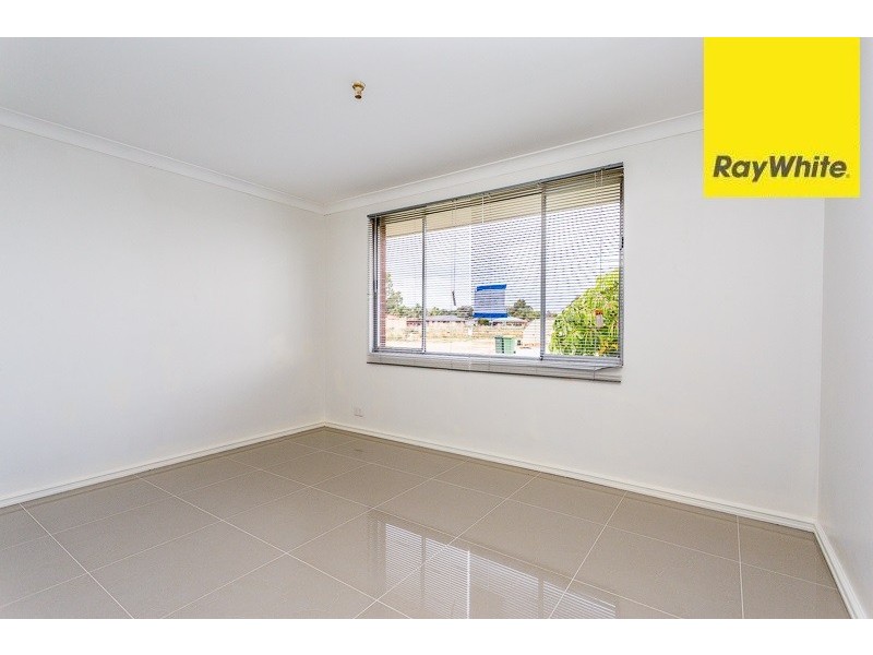 31 Girraween Street, Armadale WA 6112