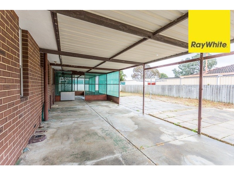 31 Girraween Street, Armadale WA 6112