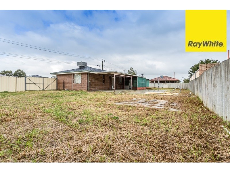 31 Girraween Street, Armadale WA 6112