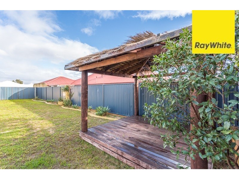 14 Plaistowe Boulevard, Byford WA 6122