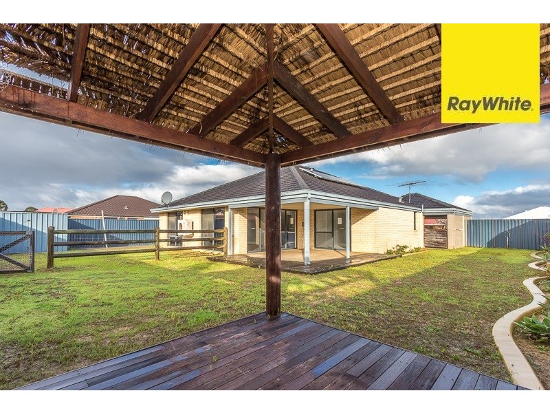 14 Plaistowe Boulevard, Byford WA 6122