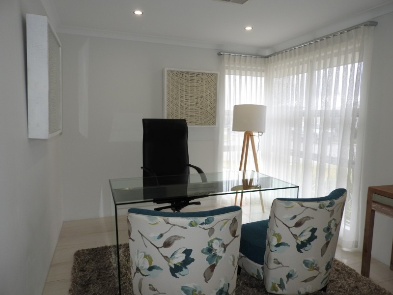 55 Oakbella Parade, Harrisdale WA 6112