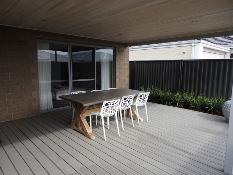 55 Oakbella Parade, Harrisdale WA 6112