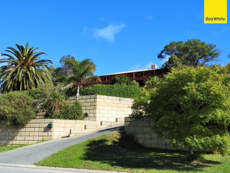 67 Amethyst Crescent, Mount Richon WA 6112