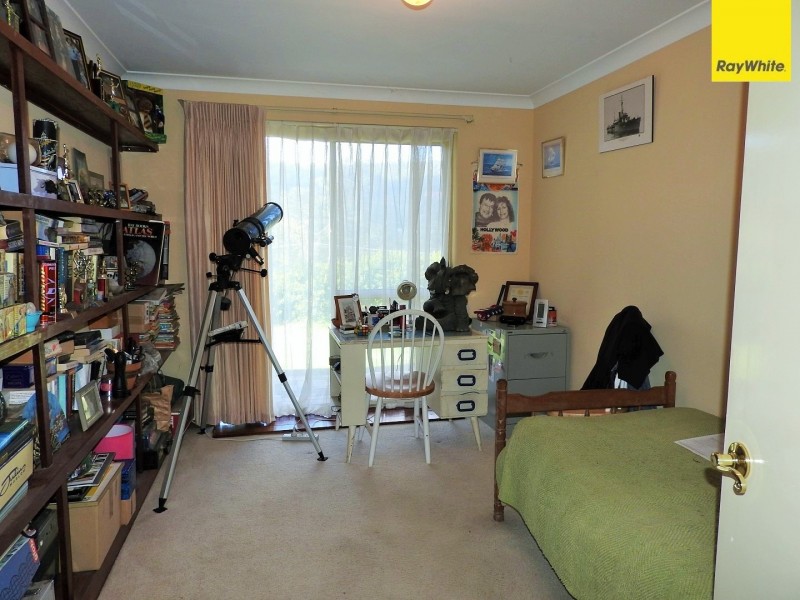 67 Amethyst Crescent, Mount Richon WA 6112