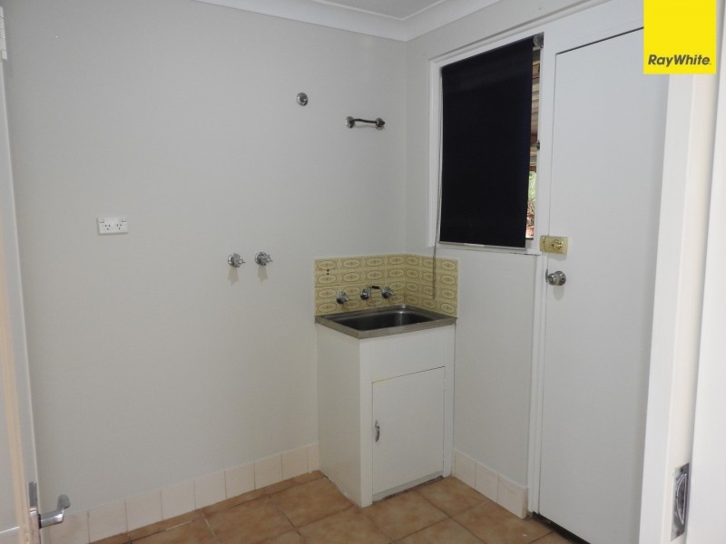 5 Namoi Place, Armadale WA 6112