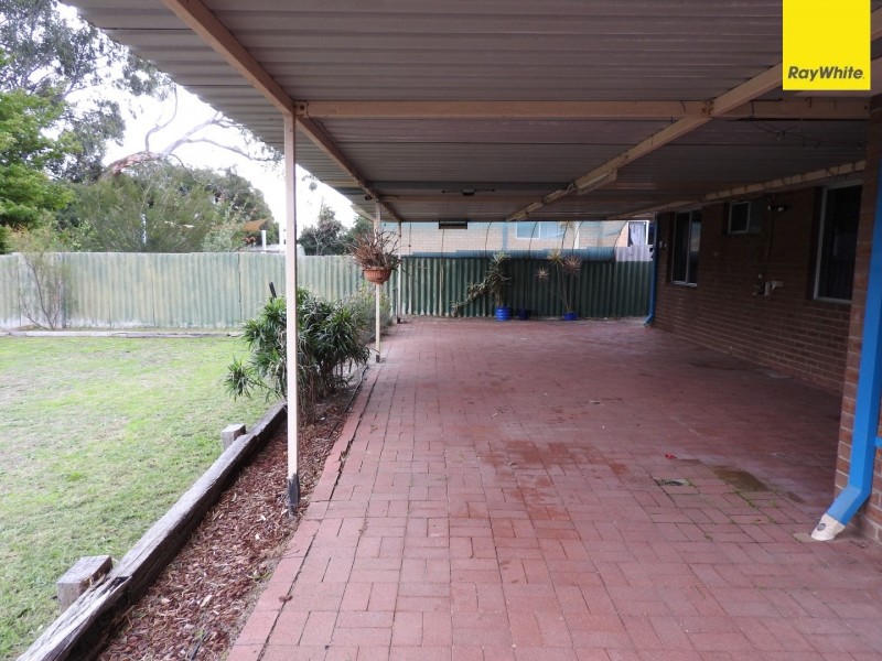 5 Namoi Place, Armadale WA 6112