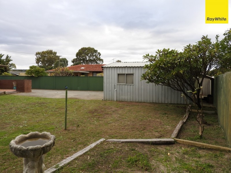 5 Namoi Place, Armadale WA 6112