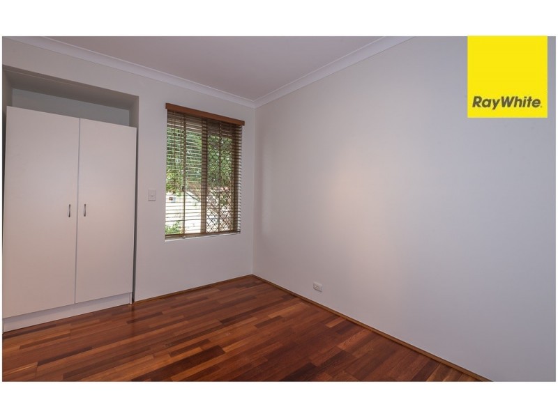 1 Tummell Court, Seville Grove WA 6112