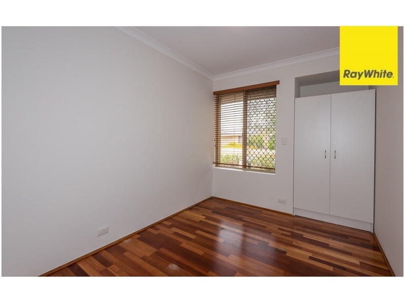 1 Tummell Court, Seville Grove WA 6112