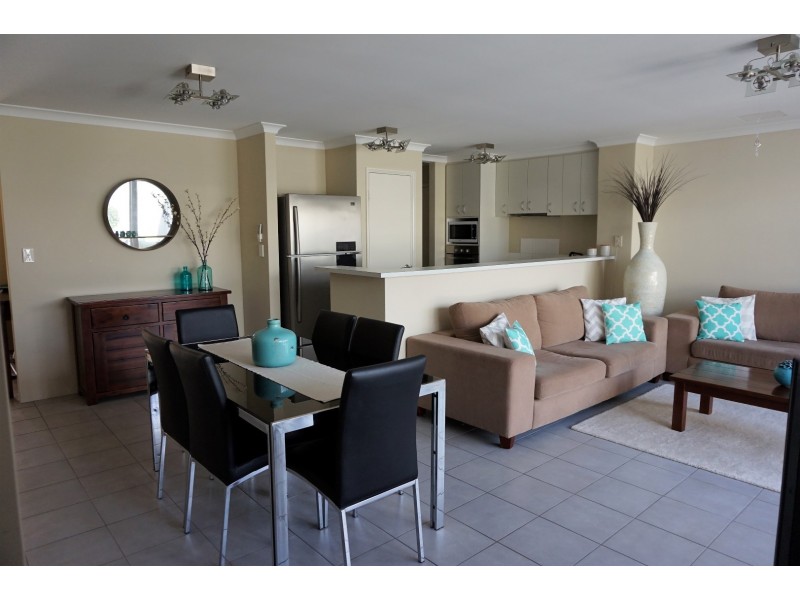 27/191 Railway Avenue, Kelmscott WA 6111