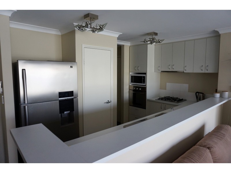 27/191 Railway Avenue, Kelmscott WA 6111