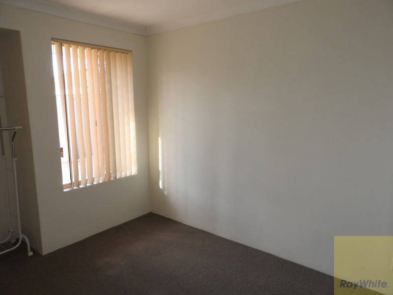 1/23 Quarram Way, Gosnells WA 6110