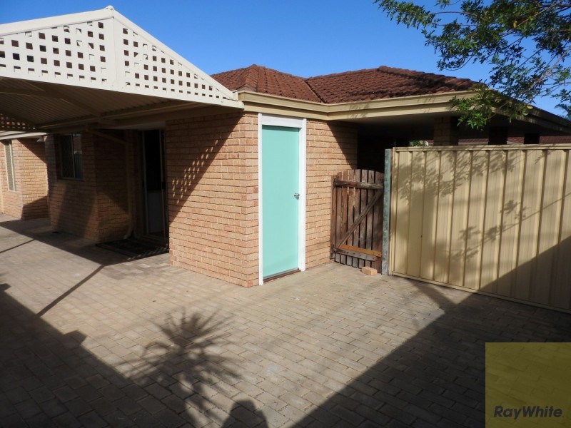 1/23 Quarram Way, Gosnells WA 6110