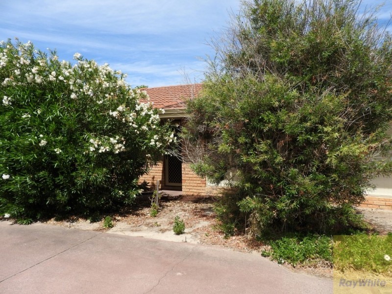1/23 Quarram Way, Gosnells WA 6110
