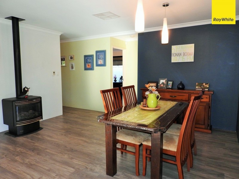 25 Lyrebird Loop, Seville Grove WA 6112