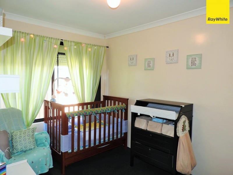 25 Lyrebird Loop, Seville Grove WA 6112