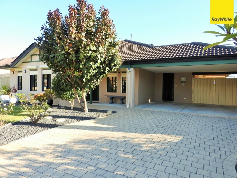 25 Lyrebird Loop, Seville Grove WA 6112