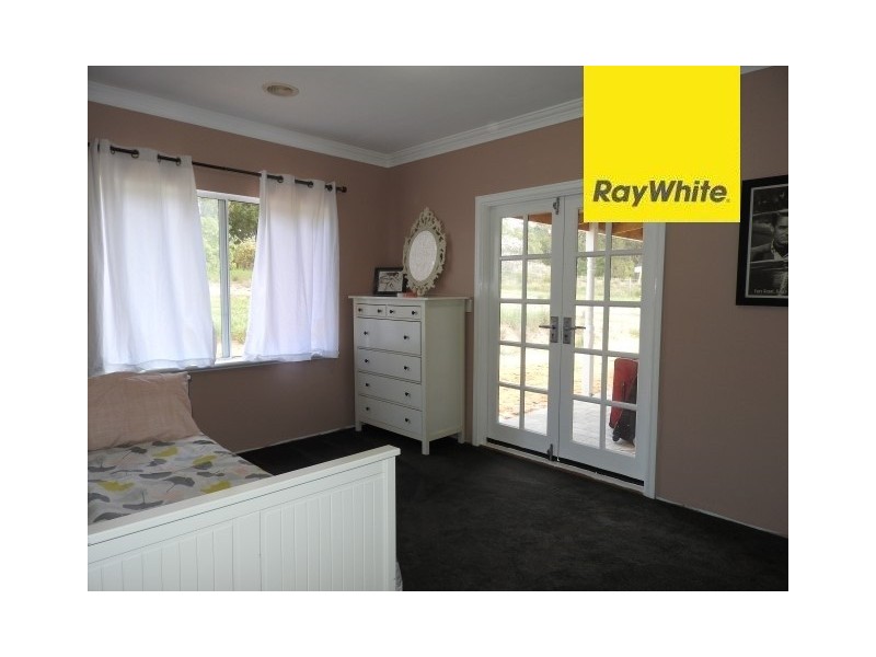 885 Kingston Road, Mount Helena WA 6082