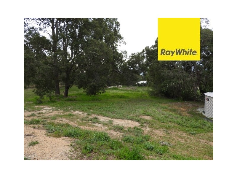 885 Kingston Road, Mount Helena WA 6082