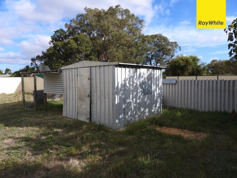 32 Lilika Street, Armadale WA 6112