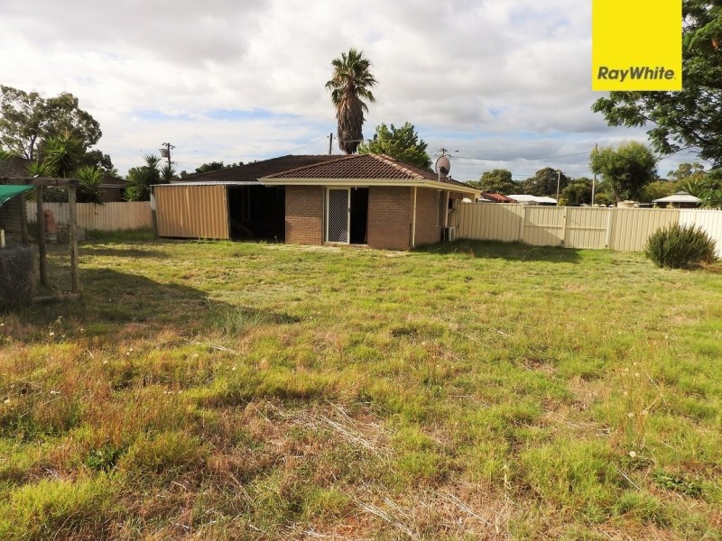 32 Lilika Street, Armadale WA 6112