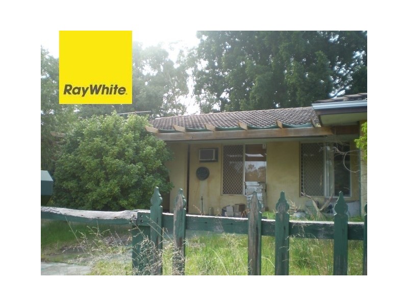 6 Reeves Court, Kelmscott WA 6111