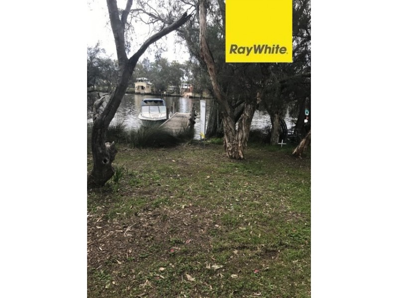 124 Banksia Terrace, South Yunderup WA 6208