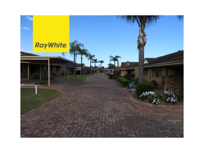 14/24 Southdown Place, Thornlie WA 6108