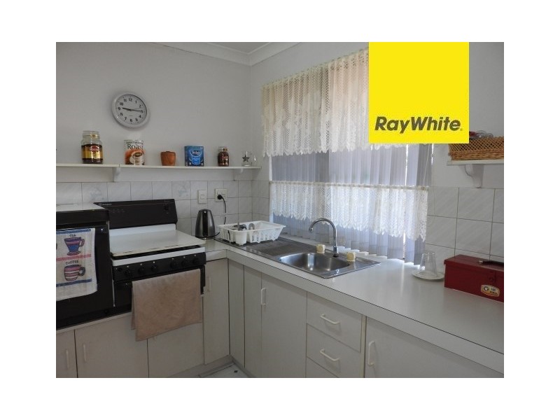 14/24 Southdown Place, Thornlie WA 6108