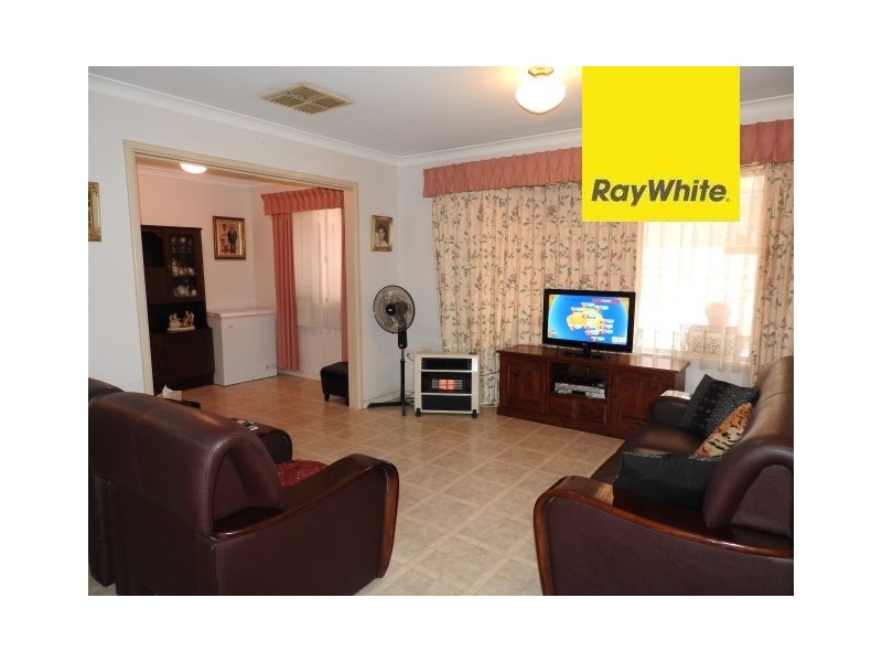 14/24 Southdown Place, Thornlie WA 6108