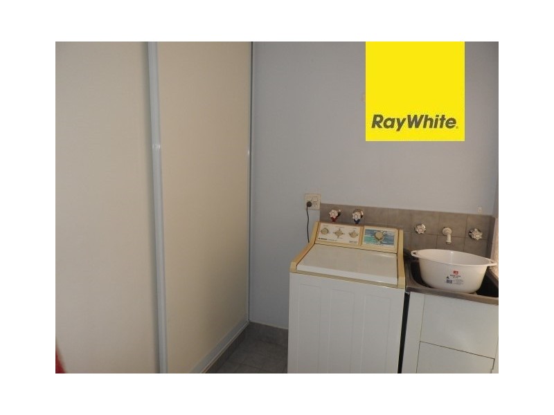 14/24 Southdown Place, Thornlie WA 6108