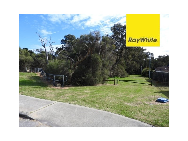 14/24 Southdown Place, Thornlie WA 6108