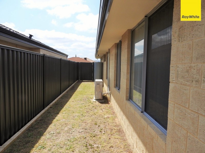 6 Edinburgh Road, Seville Grove WA 6112