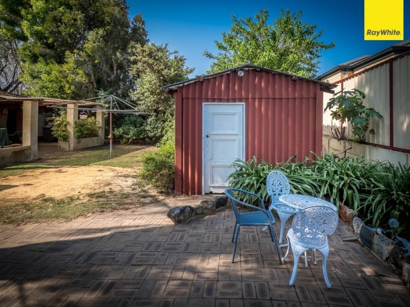 24 Fremantle Road, Gosnells WA 6110