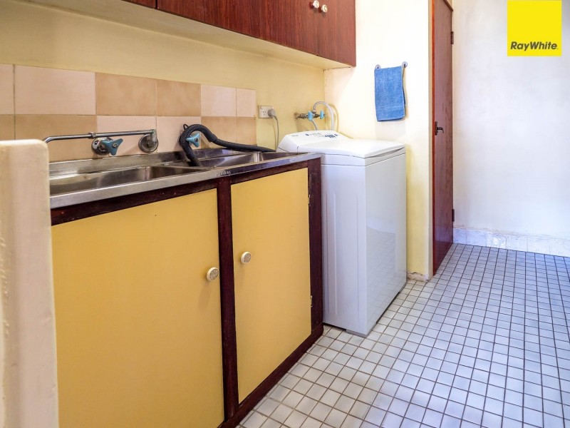 24 Fremantle Road, Gosnells WA 6110