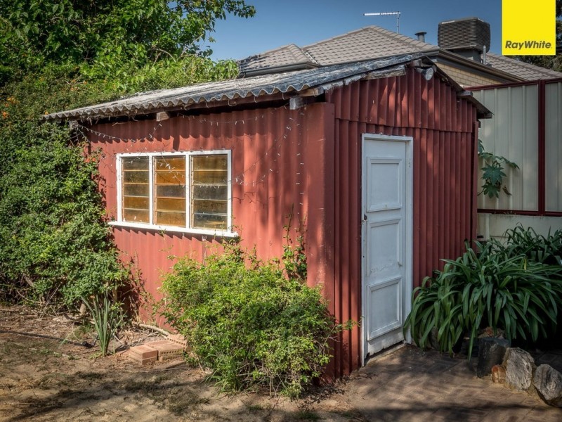 24 Fremantle Road, Gosnells WA 6110