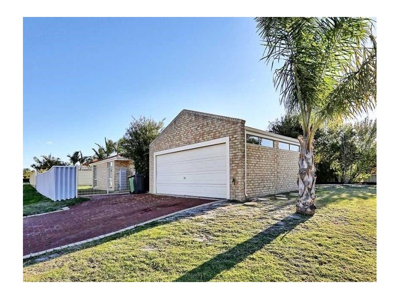 2 Irma Close, Huntingdale WA 6110