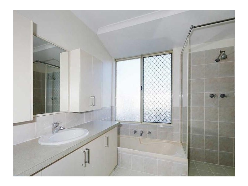 2 Irma Close, Huntingdale WA 6110