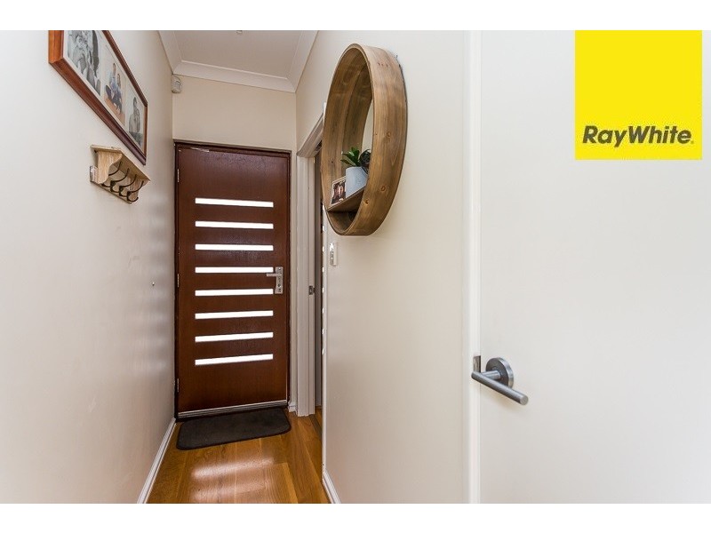 4B Locksley Avenue, Armadale WA 6112
