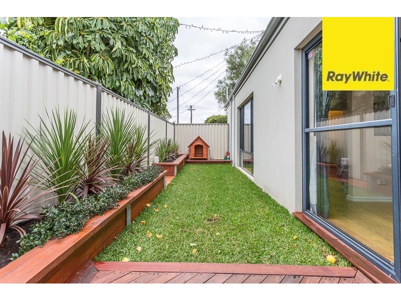 4B Locksley Avenue, Armadale WA 6112
