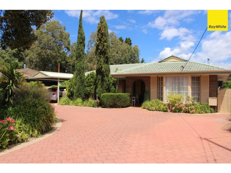 33 Parkfield Road, Kelmscott WA 6111