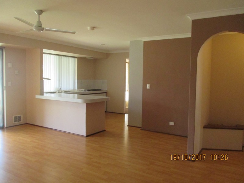 98 Brown Crescent, Seville Grove WA 6112