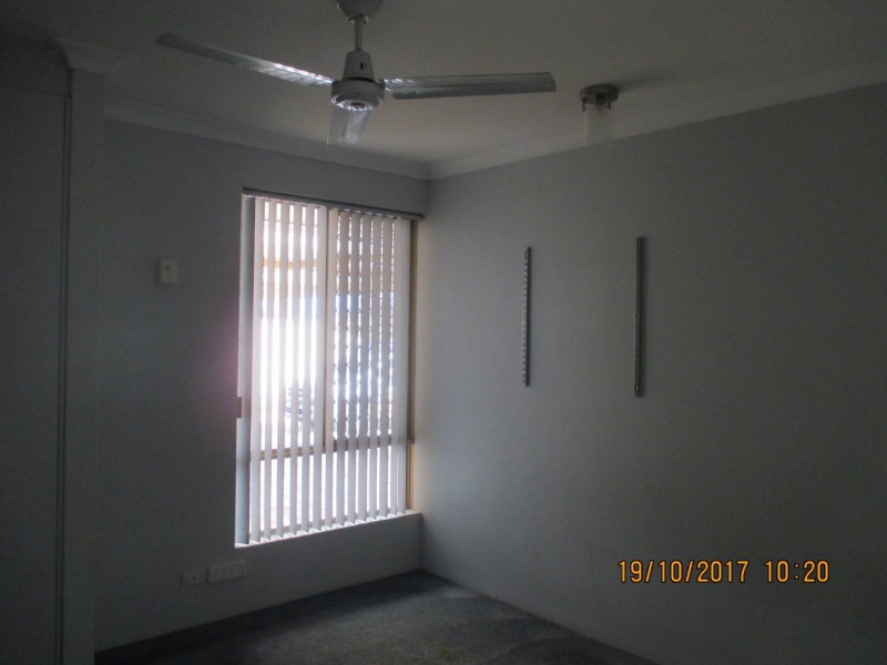 98 Brown Crescent, Seville Grove WA 6112