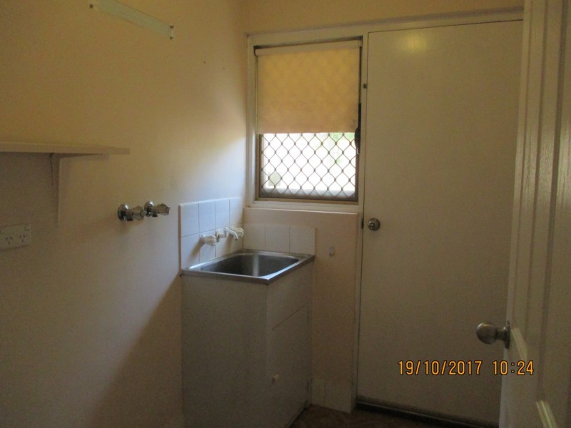 98 Brown Crescent, Seville Grove WA 6112