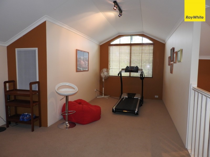 26 Roebuck Avenue, Canning Vale WA 6155